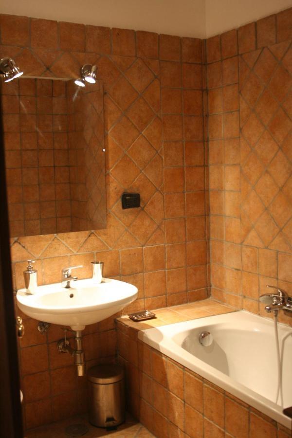 Apartment 25 เนเปิลส์ ภายนอก รูปภาพ